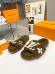 Pre Order Lv Slippers (2 Colours)